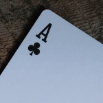 Критический анализ бездепозитных бонусов онлайн-казино и их рисков